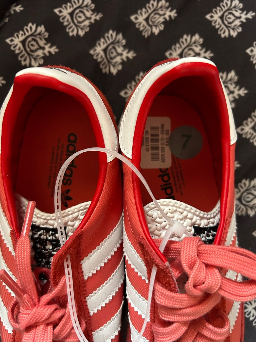 adidas SL-72 Red Low-Top Sneakers listed as men 7 can fit women 8 1/2 NO BOX - Picture 3 of 9